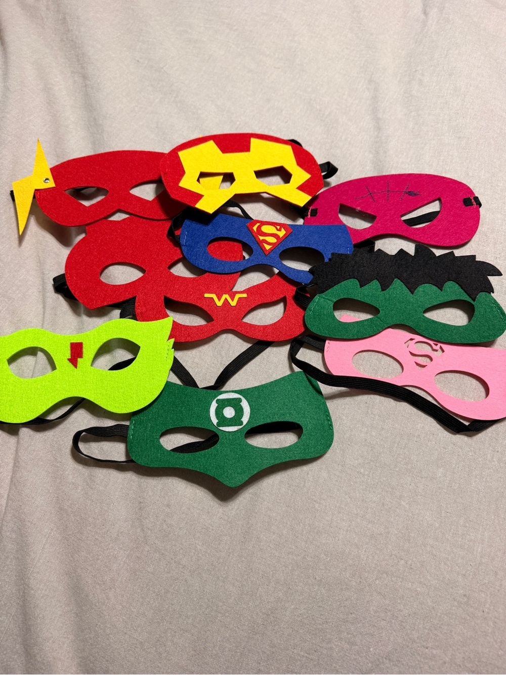 Kids Superhero Felt Mask Set - Assorted Colors - Picture 4 of 4